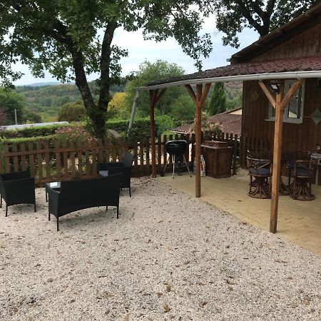 Chalet Lumineux Au Coeur Du Perigord Noir La Machome المظهر الخارجي الصورة