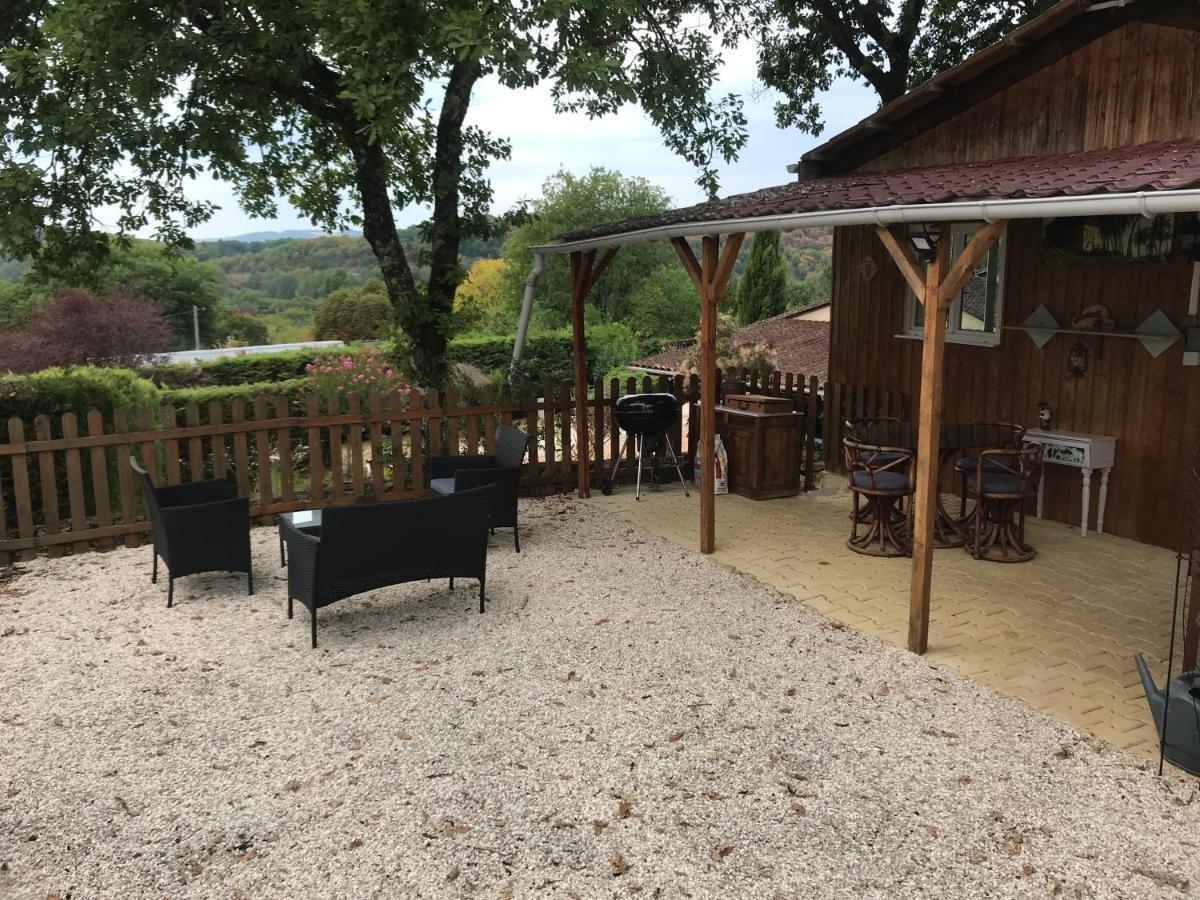 Chalet Lumineux Au Coeur Du Perigord Noir La Machome المظهر الخارجي الصورة